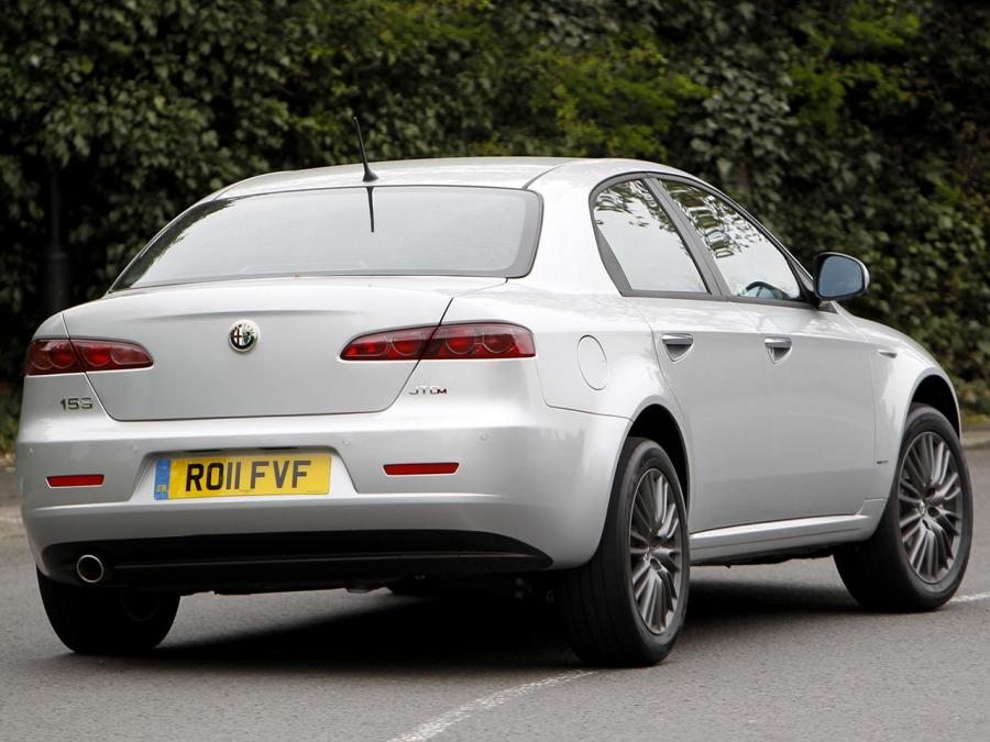  Alfa Romeo 159 (939A) 2008 года  (UK) (фото 10 из 12)